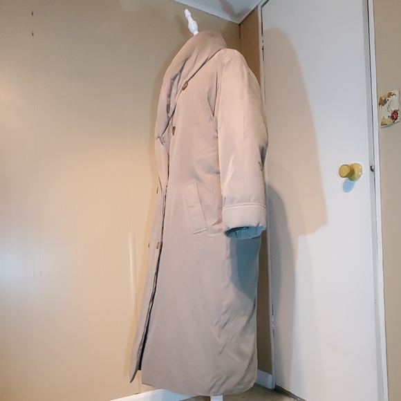 Folio Collection Duck Down Full Length Puffer Coat - Picture 4 of 8